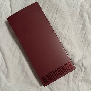 BEAUTYCOUNTER MINI GLOSS VAULT- Never opened